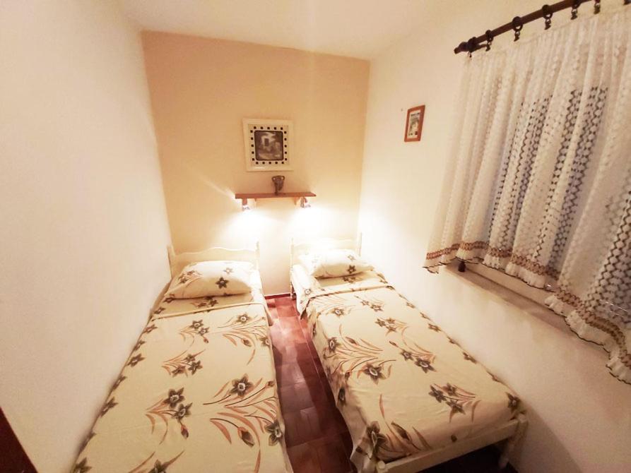 Apartments Carmen Vinišće Екстериор снимка