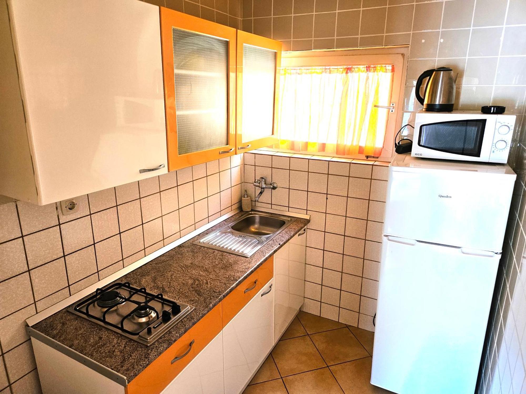 Apartments Carmen Vinišće Екстериор снимка